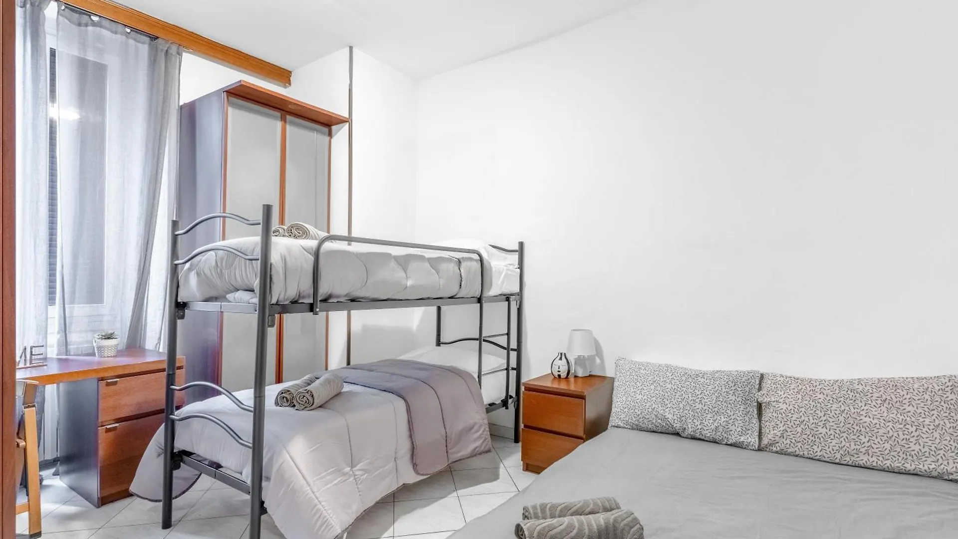 Apartment Mo109 - Loreto - Duomo- Large - Milan